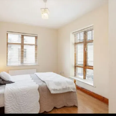 Apartament Classic 2 Bed Dublin